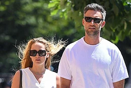 Дженнифер Лоуренс не против пластической хирургии