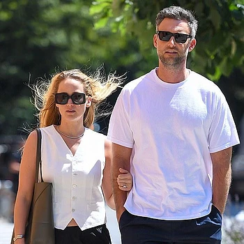 Дженнифер Лоуренс не против пластической хирургии