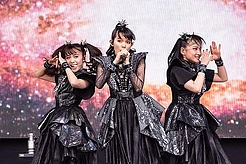 Дочь Ким Кардашьян, Норт Уэст, погружается в атмосферу Хэллоуина