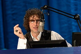 Ключевые сотрудники шоу Говарда Стерна ищут новые вакансии на фоне растущей неопределенности