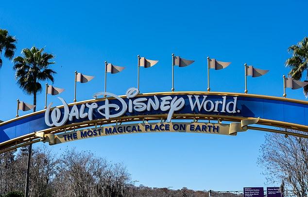 К счастью, эксперт по туризму раскрыл действенный способ спланировать поездку на популярный курорт, 'самое волшебное место на Земле'.