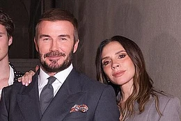 Бруклин Бекхэм непринужденно выглядел, забирая два смузи из Earth Bar во время прогулки по Лос-Анджелесу в среду