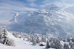 Джордж Лэзенби, возможно, был наименее запоминающимся Джеймсом Бондом, но его наследие в Швейцарских Альпах остаётся неизменным