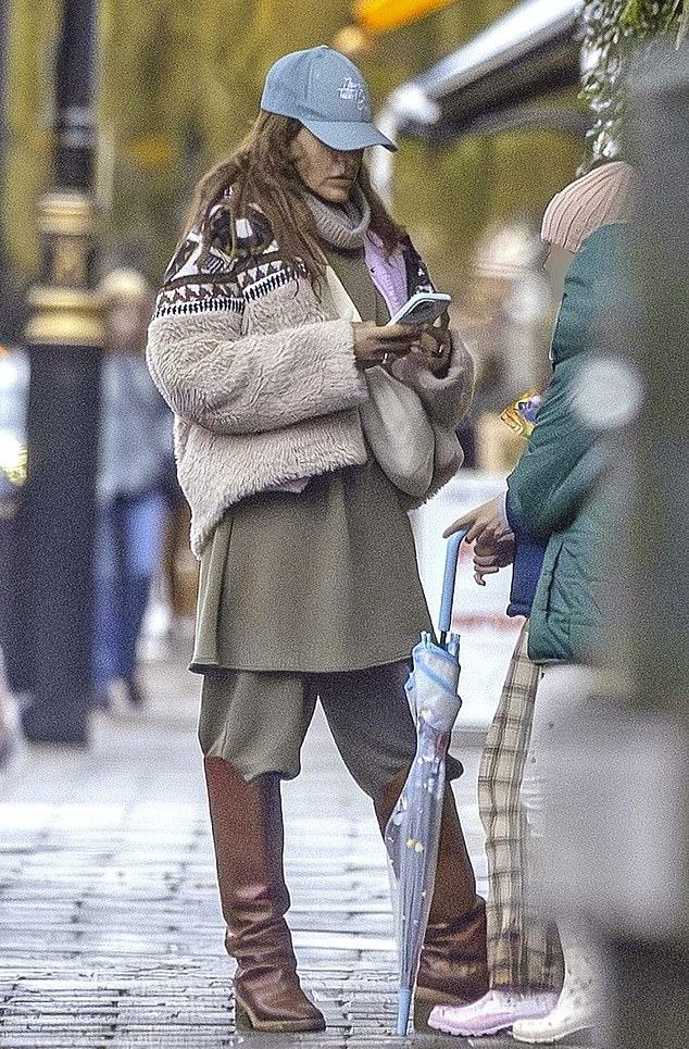 Их первая встреча произошла в августе 2011 года на съемках криминальной драмы «Место под соснами».