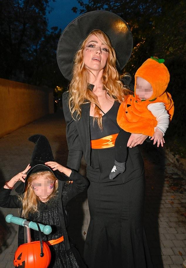 Херд, по всей видимости, успешно строит новую жизнь после многолетних скандальных процессов из-за развода с Джонни Деппом.