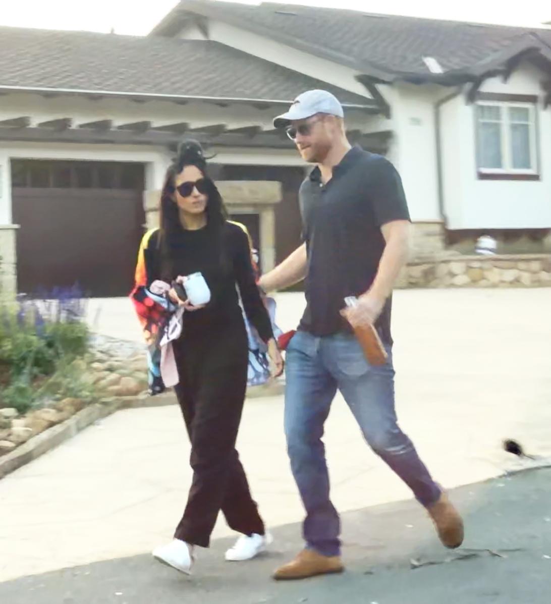 Принц Гарри с пивными бутылками, Меган Маркл с бокалом вина на Хэллоуине в Санта-Барбаре.