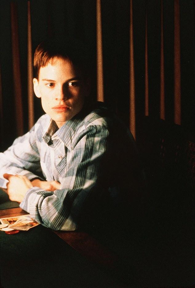 Она завоевала Оскар в 25 лет за роль в фильме «Парни не плачут».