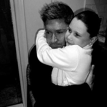 Майкл Кларк рассказал о своей борьбе с раком кожи