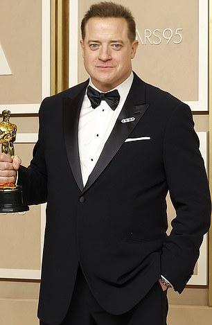 Актриса сообщила Extra, что поздравила актера текстовым сообщением после его "оскароносной" роли в "Ките".