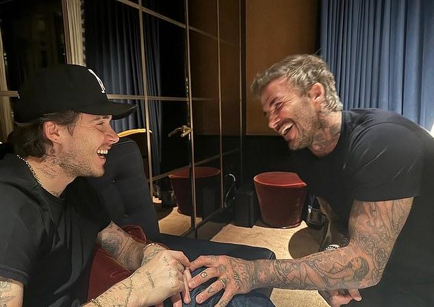 Как сообщается, 26-летний амбициозный повар не поздравил отца с осуществлением его заветной мечты.