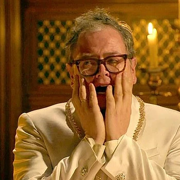 Ток-шоу Алана Карра «Chatty Man» готовится к перезапуску после его триумфальной победы в «Celebrity Traitors», напомнившей зрителям о его комедийном таланте