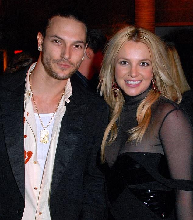 Бритни Спирс дерзко вернулась в Instagram в откровенном наряде всего через несколько дней после удаления аккаунта