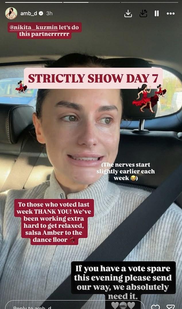 Эмбер Дэвис из Strictly опубликовала слезливое селфи перед субботним эфиром на фоне критики за танцевальный опыт.