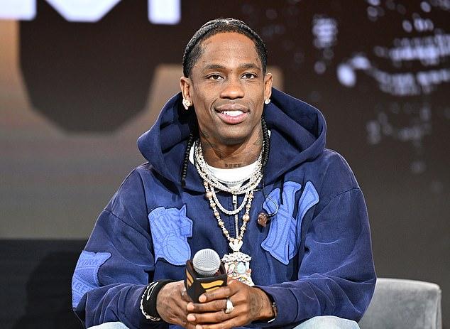 Скотт: «Создание музыки и множества битов с ним помогло мне вырасти». Рэпера заметили в июне в Нью-Йорке.