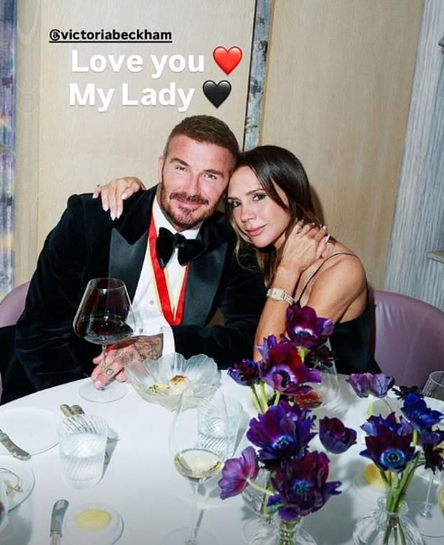 Дэвид Бекхэм продолжил праздновать рыцарский титул: в пятницу он закатил вечеринку в пабе Котсуолдса с оглушительной музыкой и вином по £55.