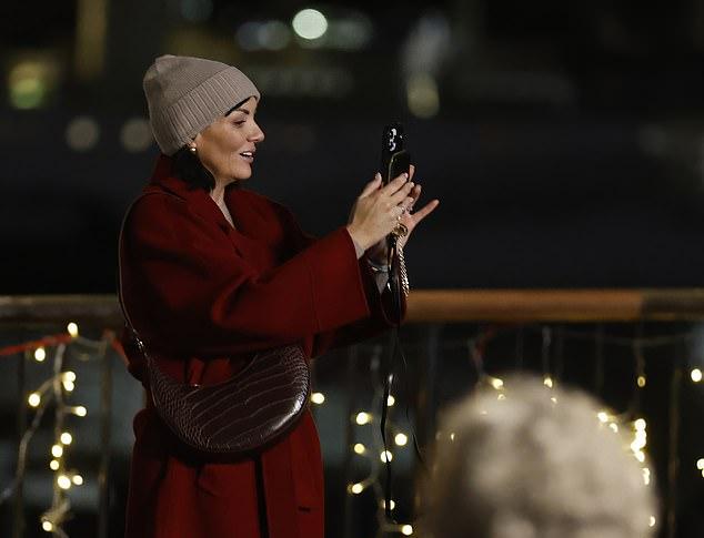 Актриса Мартина МакКатчен, 49 лет, сыграла Натали во всенародно любимом рождественском фильме "Реальная любовь".