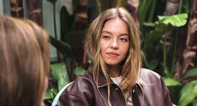 Вопреки ожиданиям защиты рекламы или извинений, звезда «Эйфории» не сделала ни того, ни другого.