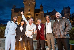 Алан Карр вновь покорил сердца нации своей эмоциональной, грандиозной и, безусловно, неожиданной победой в захватывающем финале шоу «Звездные Предатели»