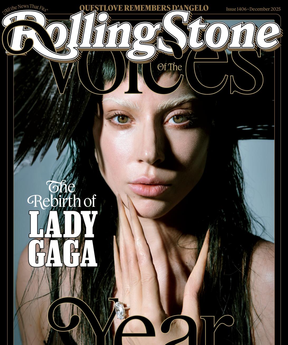 Обложка Rolling Stone с Леди Гагой со светлыми бровями, длинными черными волосами и удлиненными ногтями, держащей руку у подбородка.