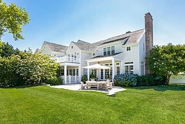 Хилария и Алек Болдуин по-разному отреагировали на то, как популярный контент-мейкер Дэн Махбубиан Розен разгромил дизайн интерьера их дома в Хэмптонсе