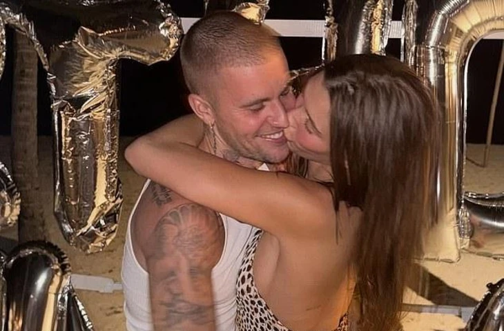 Хейли Бибер затмила своего мужа на звездной афтерпати GQ