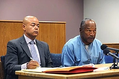 Библия О. Джей Симпсона от Роберта Кардашьяна продана на аукционе за баснословную сумму