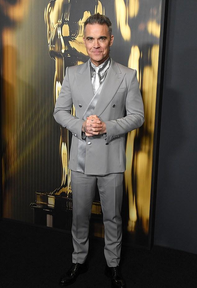 Робби опасается, что уколы для похудения "ослепляют его", заметив стремительное ухудшение зрения.