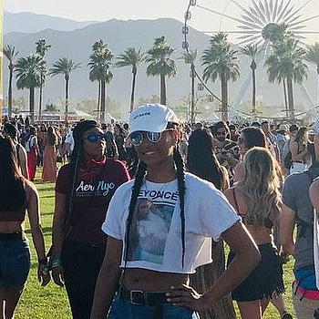 Сидни Хардеман, чья реакция на выступление Бейонсе на Coachella 2018 стала вирусной, умерла в 25 лет