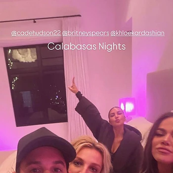 Бритни Спирс пришла на пижамную вечеринку к Ким Кардашьян