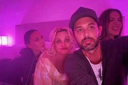 Ким Кардашьян повергла поклонников в шок, рассказав о пижамной вечеринке с суперзвездой Бритни Спирс