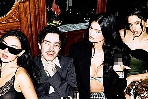 Кайли Дженнер пытается отвлечься от расставания с Тимоти Шаламе