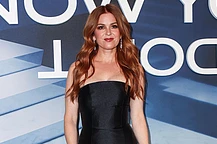 Саша Барон Коэн замечен за флиртом с инфлюенсером, вдвое моложе его