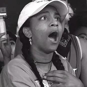 Тина Ноулз почтила память поклонницы Бейонсе в Instagram после её внезапной смерти на прошлой неделе