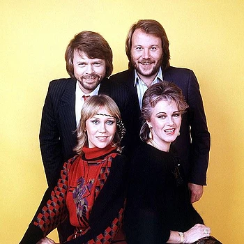 ABBA: Воссоединение Бенни Андерссона и Бьорна Ульвеуса на премьере мюзикла «Шахматы» на Бродвее