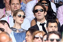 Розамунд Пайк, похоже, проговорилась о тайном замужестве со своим партнером, с которым она живет 16 лет – назвав его «мужем» в новом интервью на этой неделе