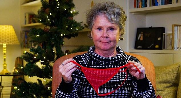 Актрисы снялись в рекламе ShelterBox – благотворительной организации, обеспечивающей предметами первой необходимости пострадавших от бедствий, лишившихся домов.