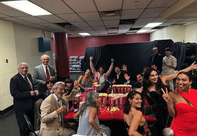 Летом 2024 года Гувер и актеры отвернулись от Балдони, отстранив его от тура и премьеры. Там он был изгнан в подвал театра Lincoln Square.