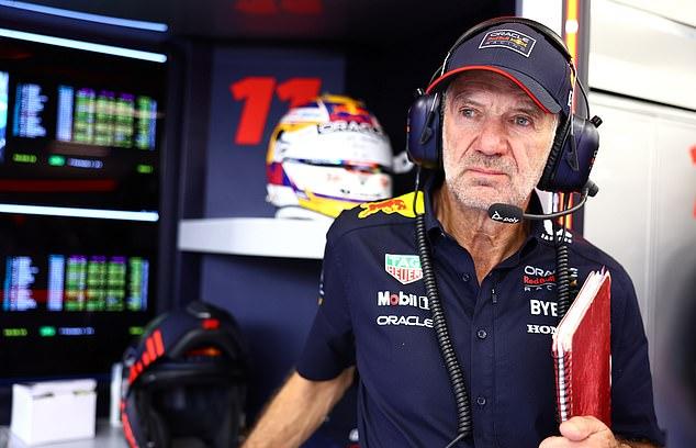 Ньюи (на фото 2024) — обладатель 12 Кубков конструкторов и 14 мировых чемпионских титулов среди пилотов.