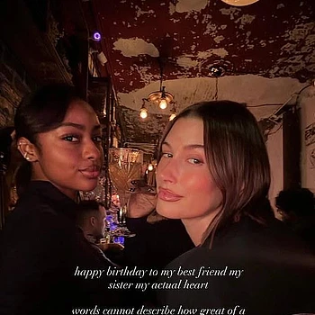 Хейли Бибер отмечает 29-летие, получая теплые поздравления от близких знаменитых друзей, в то время как ее муж Джастин пока хранит молчание в этот особенный день