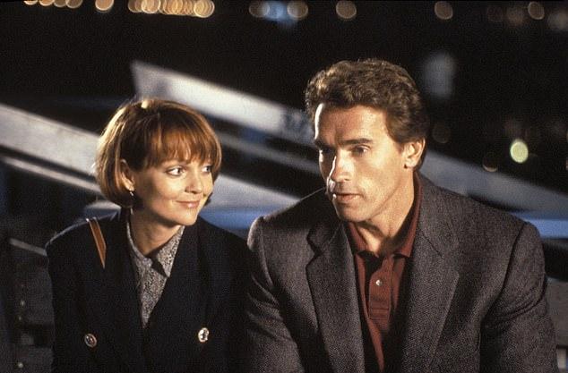 Одна из самых плодовитых актрис 80-х и 90-х годов удивила поклонников в среду, появившись на публике в Лос-Анджелесе впервые за долгое время