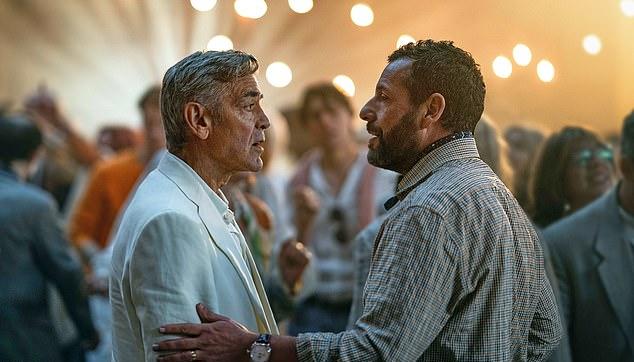 Он сейчас снимается с Адамом Сэндлером в фильме «Джей Келли».