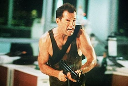 Маколей Калкин разозлил публику на мероприятии в субботу, заявив, что «Крепкий орешек» — не рождественский фильм