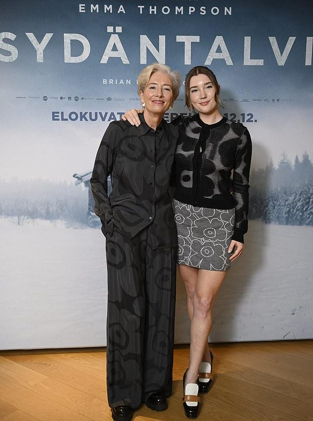 В четверг Эмма Томпсон и Гайя Уайз вернулись в Финляндию, в Хельсинки, для продвижения нового фильма «Мёртвая зима», снятого там.