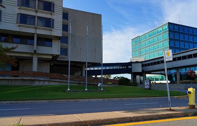 Международный аэропорт Мирабель в Монреале, Канада, должен был стать крупнейшим транспортным узлом в мире, но в итоге пришел в запустение