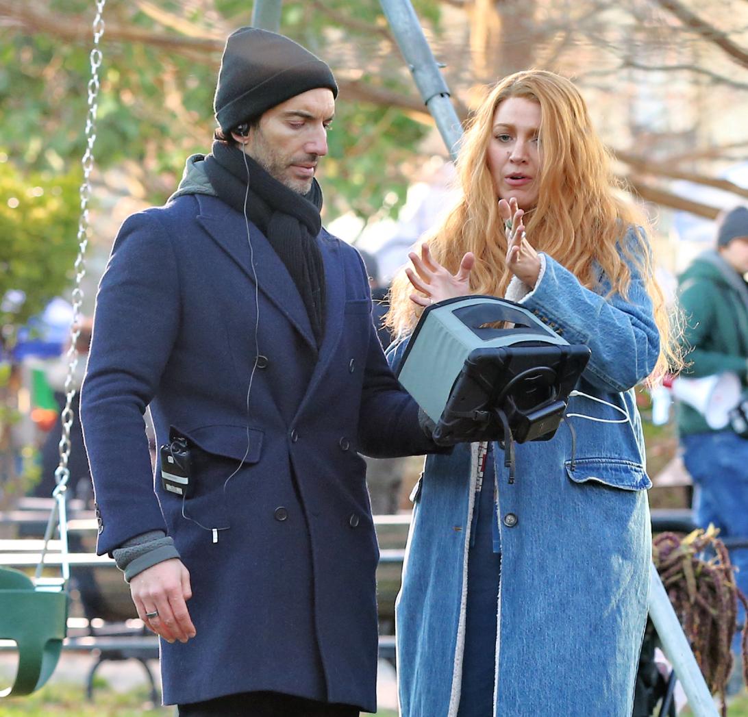 Блейк Лайвли и Джастин Бальдони жарко спорят на съемках фильма «It Ends With Us».