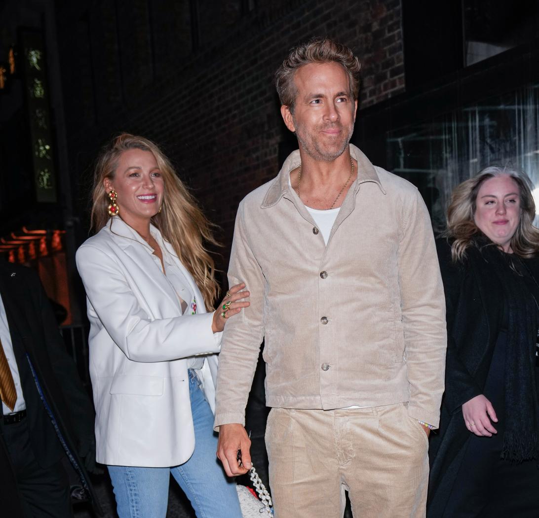 Звездная пара Блейк Лайвли и Райан Рейнольдс посетила показ «Wicked».