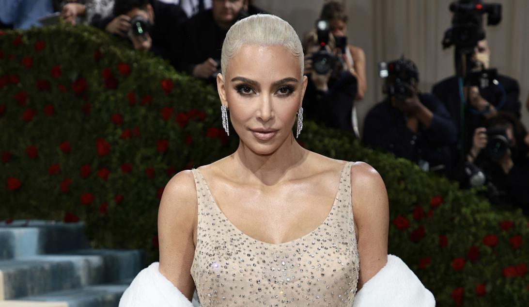 Ким Кардашьян на балу Met Gala 2022.