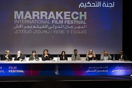 Аня Тейлор-Джой и Дженна Ортега выглядели шикарно в черных нарядах, когда посетили пресс-конференцию жюри во второй день 22-го Марракешского международного кинофестиваля в субботу