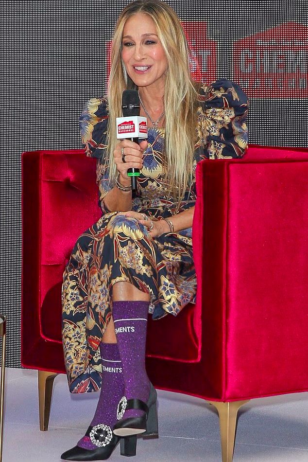 Битва поколений: Как носить носки в 2026 году, чтобы не выглядеть старомодно?