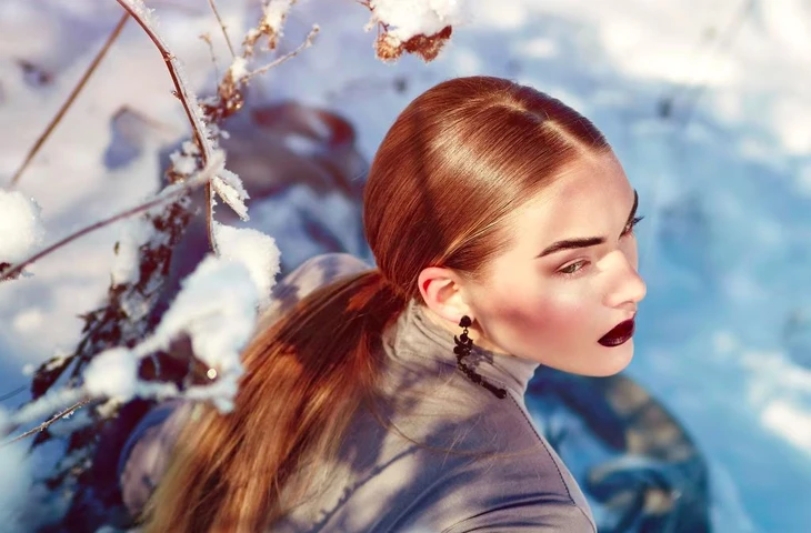 Главные правила зимнего ухода: почему натуральные масла спасут волосы от ломкости